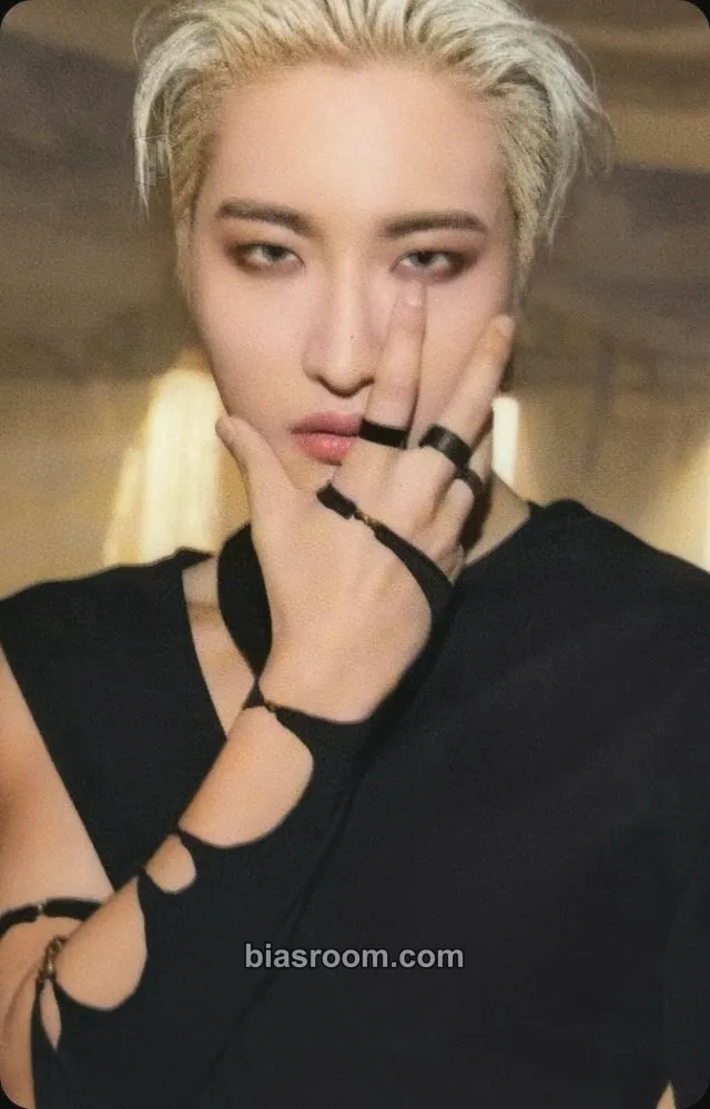 Seonghwa SPIN OFF : FROM THE WITNESS Photocard - ATEEZ - ATEEZ K-pop photocard