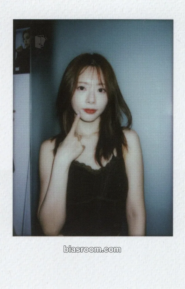 JiU Playlist #You are you Photocard - Dreamcatcher - Dreamcatcher K-pop photocard