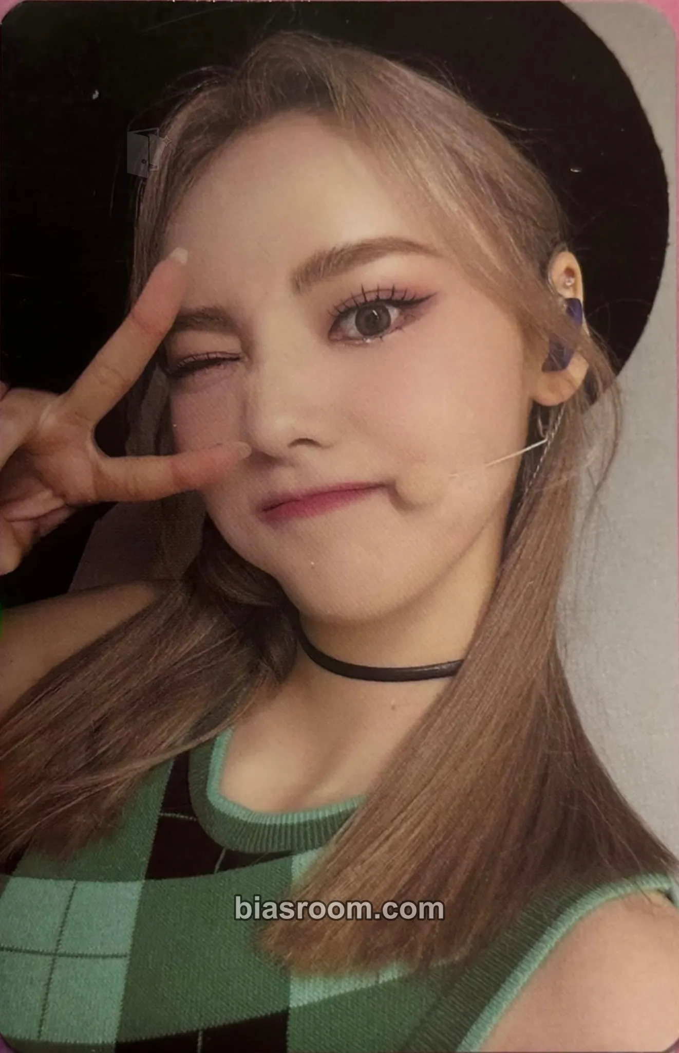 JinSoul Photobook: To. ORBIT Photocard - LOONA - LOONA K-pop photocard