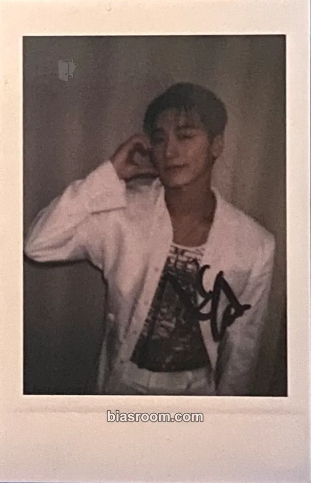 San GOLDEN HOUR : Part.2 Photocard - ATEEZ - ATEEZ K-pop photocard