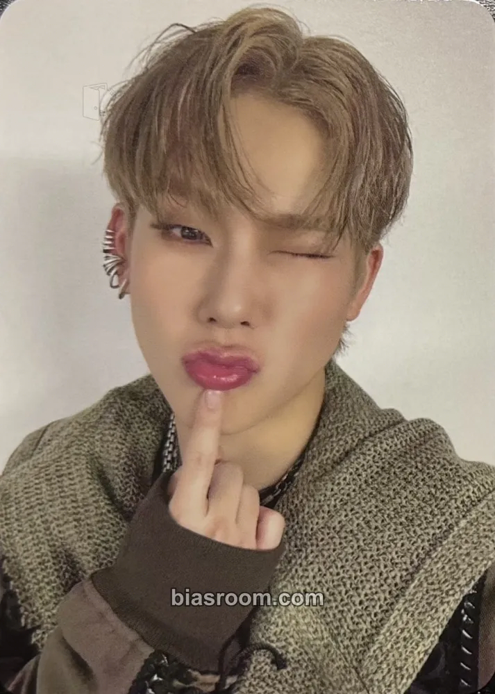 Joohoney Lights Photocard - MONSTA X - MONSTA X K-pop photocard