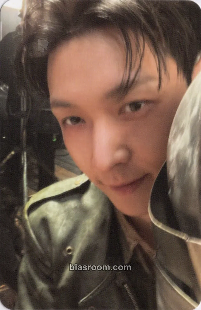 Lay REVERXE Photocard - EXO - EXO K-pop photocard