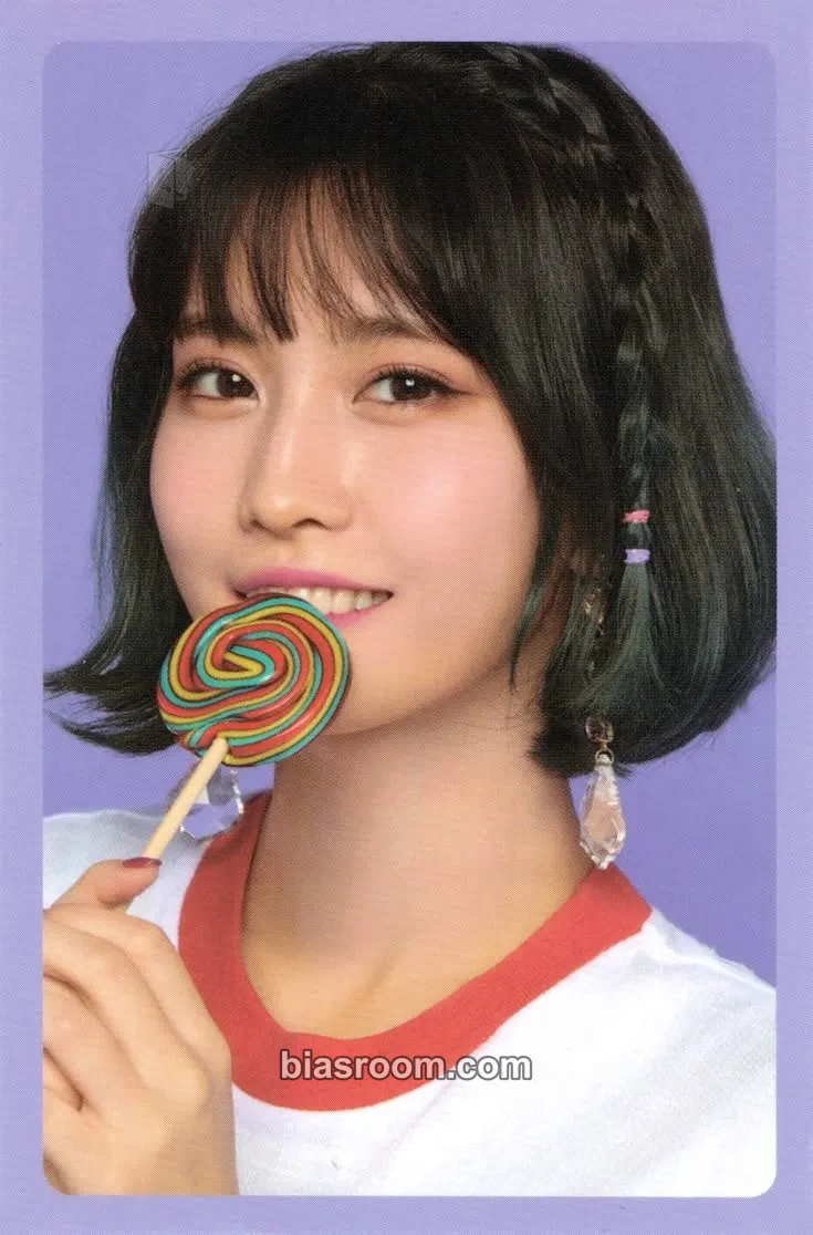 Momo What is Love? Photocard - TWICE - TWICE K-pop photocard
