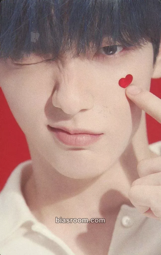 Soobin The Star Chapter: Sanctuary Photocard - TOMORROW X TOGETHER - TOMORROW X TOGETHER K-pop photocard