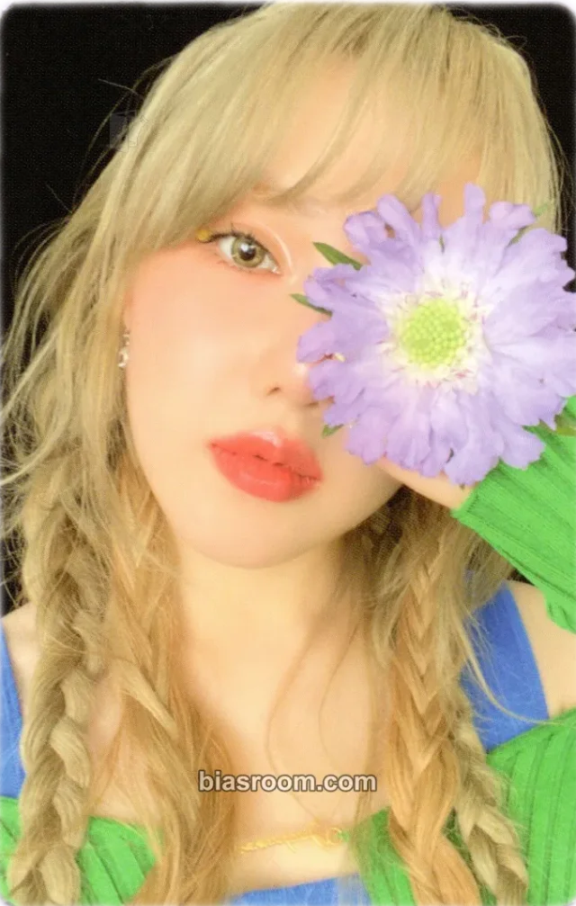 Yerin - Yerin - ARIA Album album photocard night version