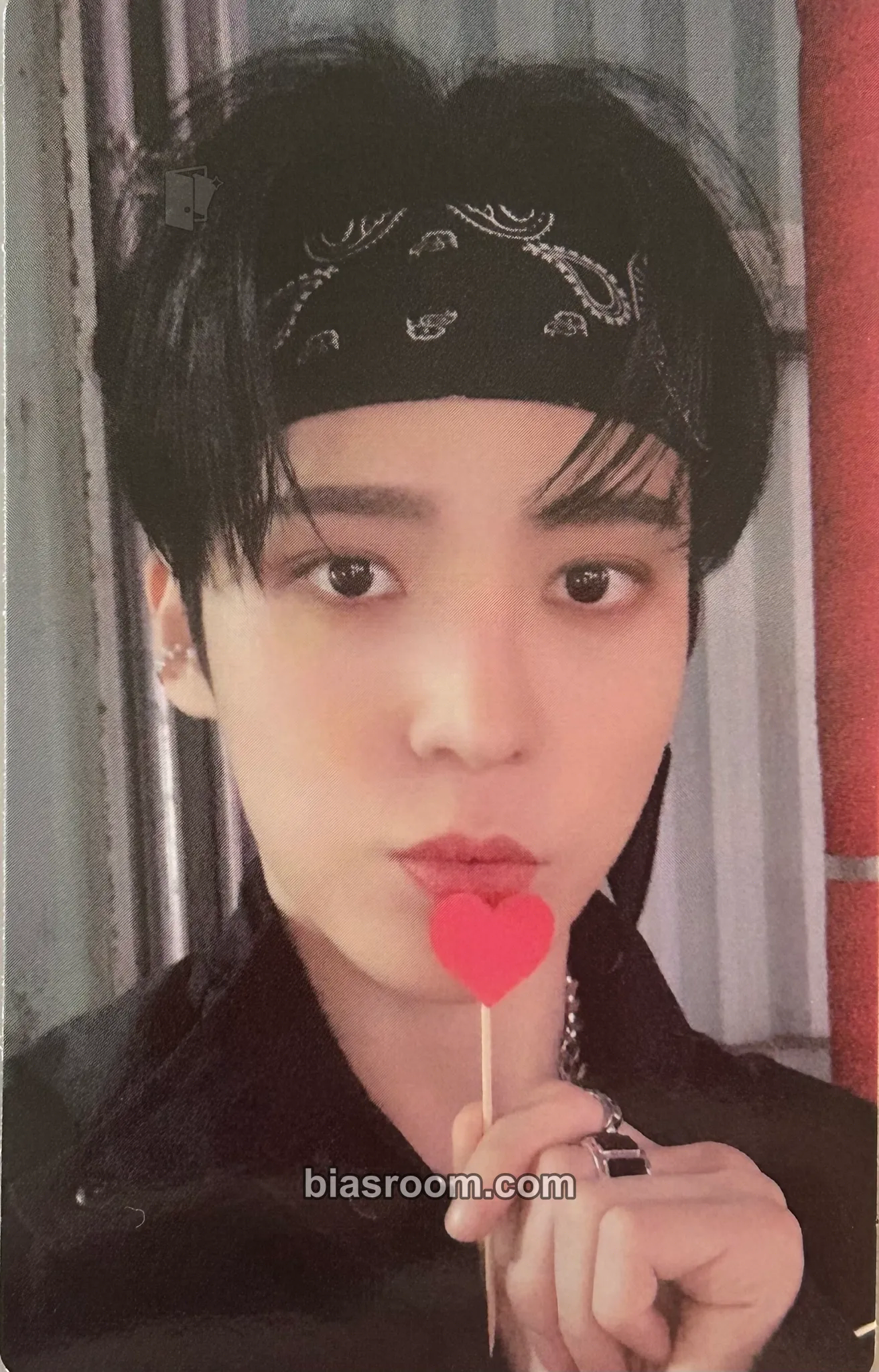 Yunho THE WORLD EP.1 : MOVEMENT Photocard - ATEEZ - ATEEZ K-pop photocard