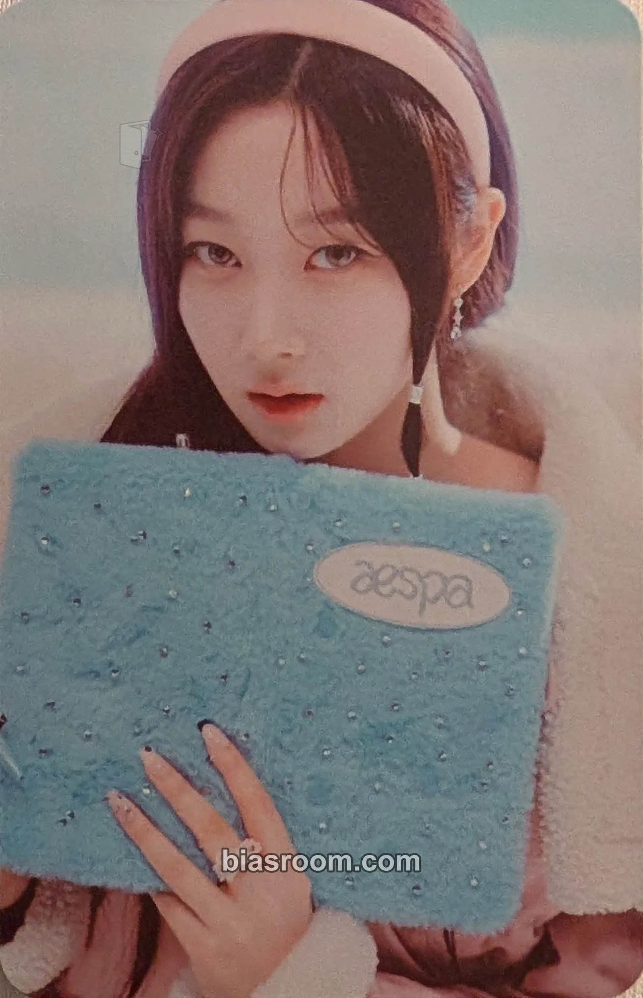 Giselle Season's Greetings (2023) Photocard - aespa - aespa K-pop photocard