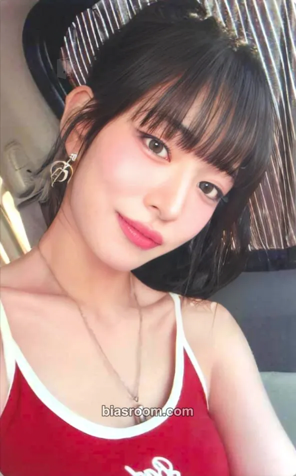 Chaeyoung Supersonic Photocard - fromis_9 - fromis_9 K-pop photocard