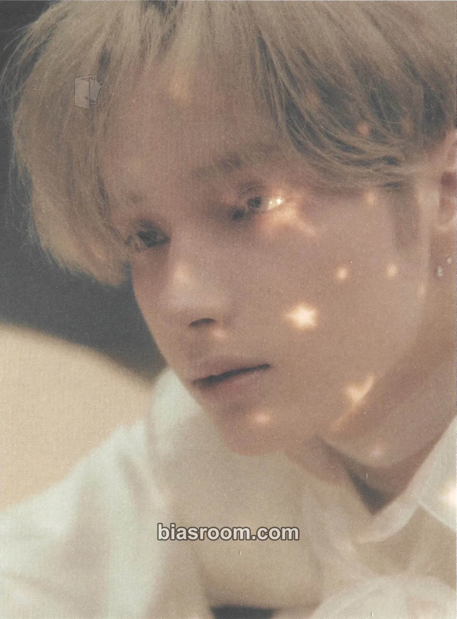 Huening Kai Minisode 3: Tomorrow Photocard - TOMORROW X TOGETHER - TOMORROW X TOGETHER K-pop photocard