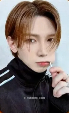 Yeosang GOLDEN HOUR : Part.2 Photocard - ATEEZ - ATEEZ K-pop photocard