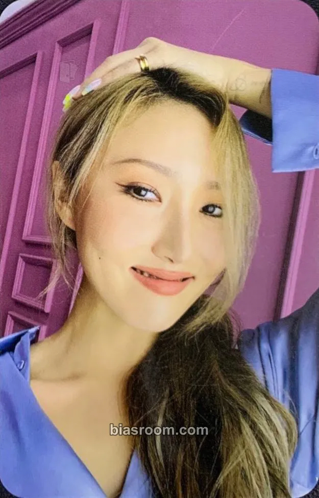 Hwasa WAW Photocard - MAMAMOO - MAMAMOO K-pop photocard