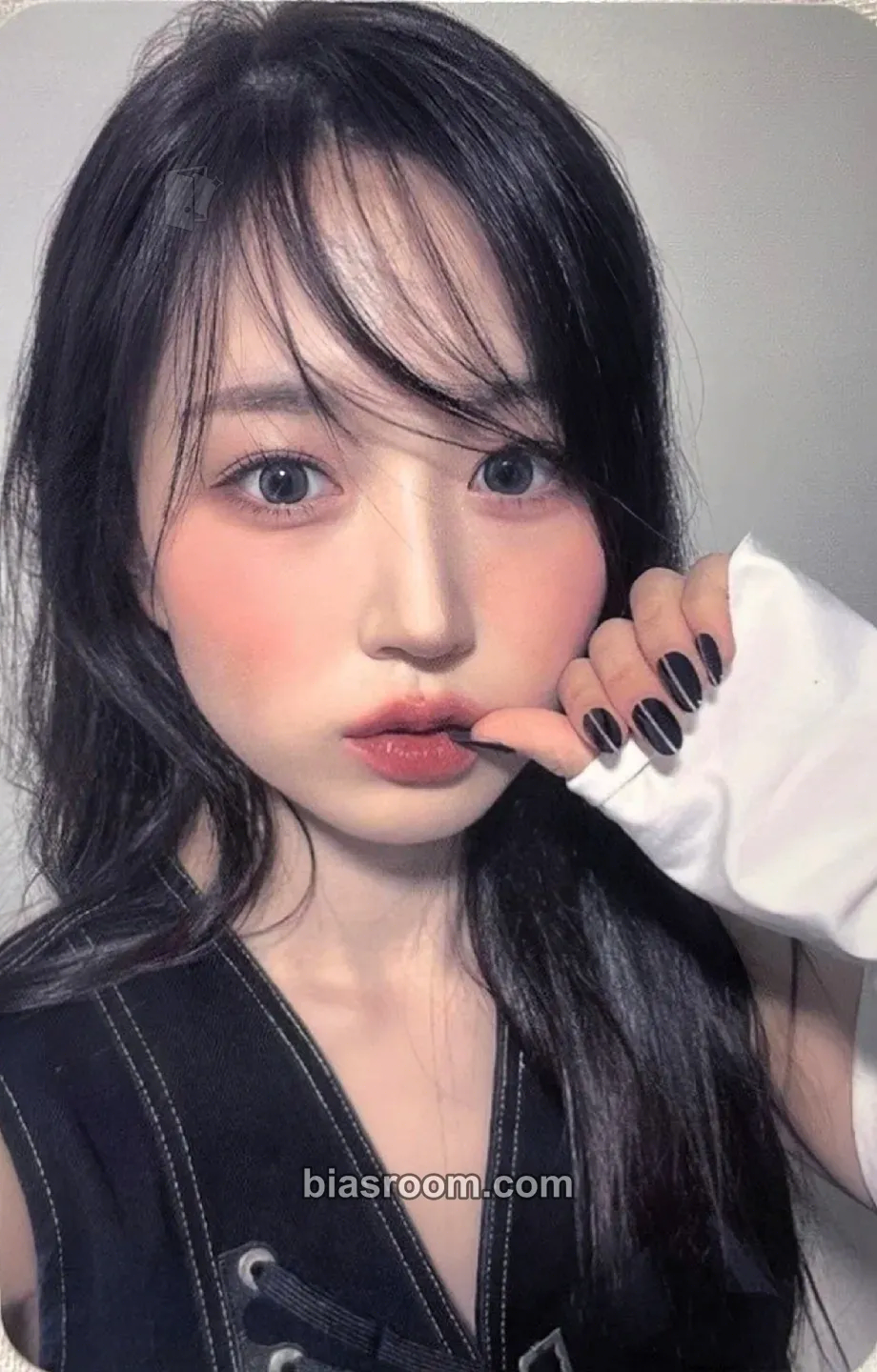 Haewon Expérgo Photocard - NMIXX - NMIXX K-pop photocard