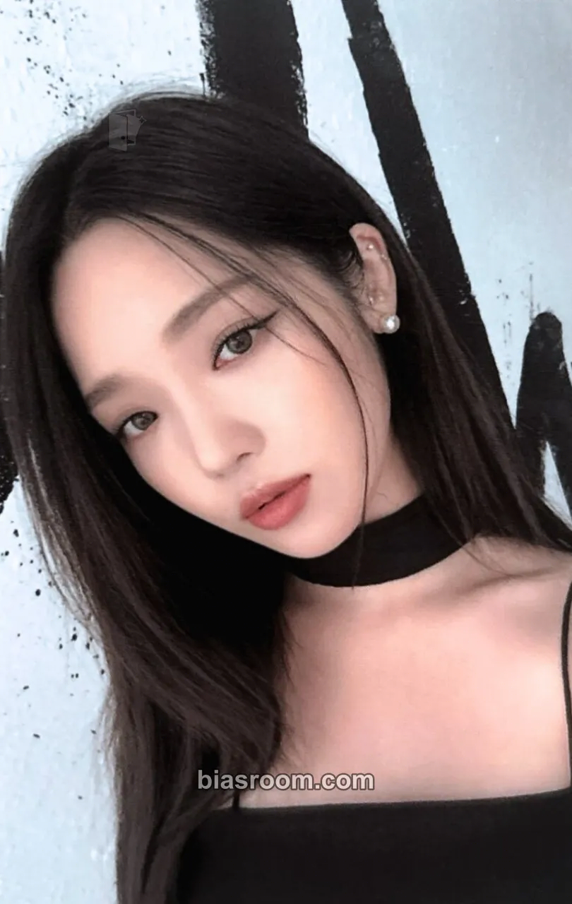 Jisun Unlock My World Photocard - fromis_9 - fromis_9 K-pop photocard