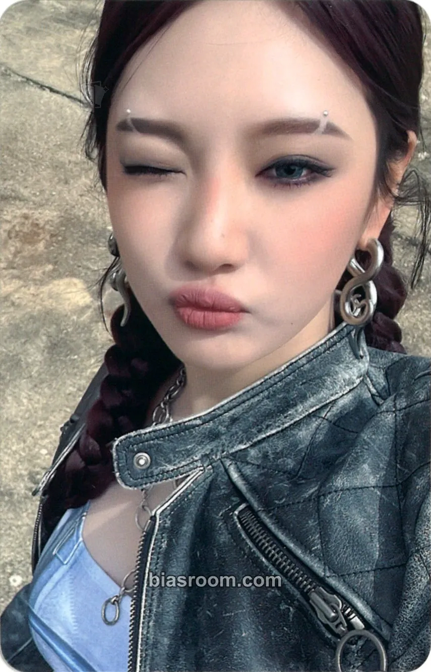 Ningning Armageddon Photocard - aespa - aespa K-pop photocard