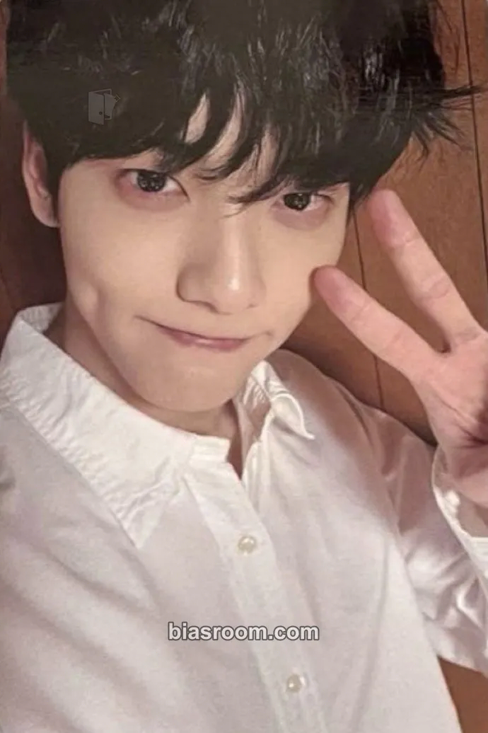 Soobin The Star Chapter: Sanctuary Photocard - TOMORROW X TOGETHER - TOMORROW X TOGETHER K-pop photocard
