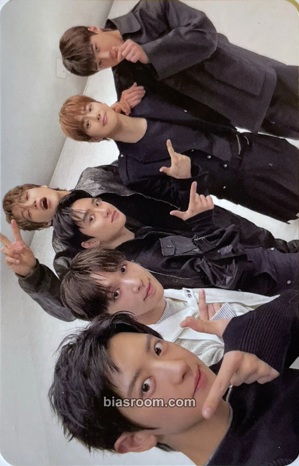 REVERXE Photocard - EXO - EXO K-pop photocard