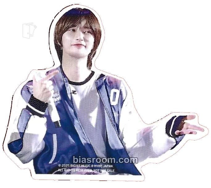 Beomgyu Act: Promise In Japan (Blu-Ray & Digital Code) Photocard - TOMORROW X TOGETHER - TOMORROW X TOGETHER K-pop photocard