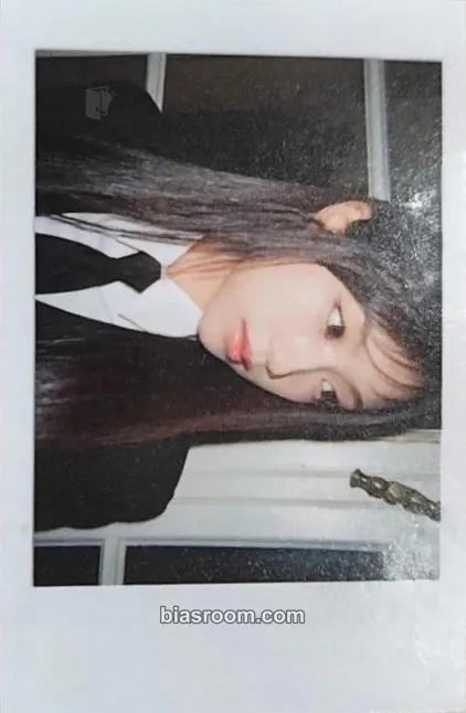 Choi Jungeun Dear. naya, From. izna Photocard - izna - izna K-pop photocard