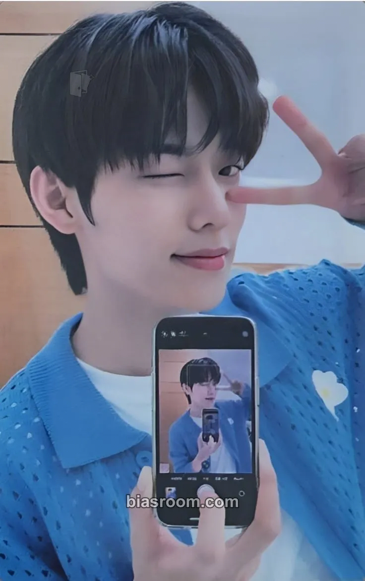Lee Jeonghyeon EVNNE: Target: ME Pop Up Store and Cafe Photocard - EVNNE - EVNNE K-pop photocard