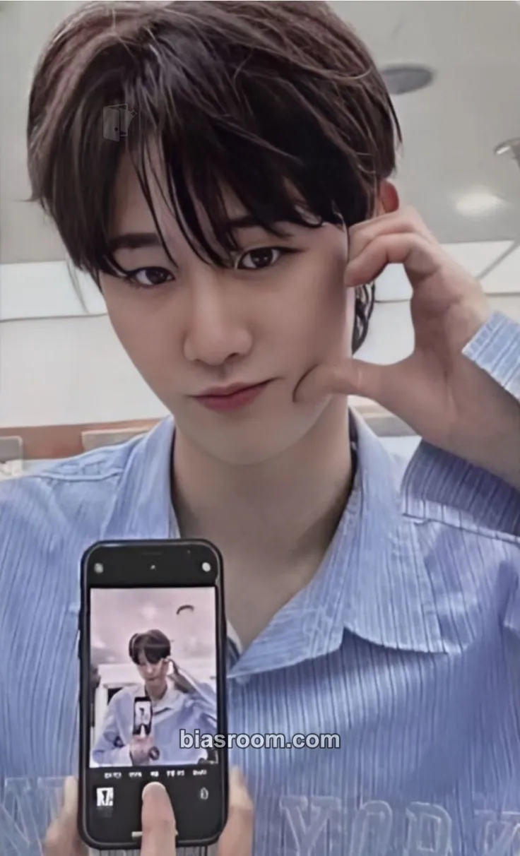 Ji Yunseo EVNNE: Target: ME Pop Up Store and Cafe Photocard - EVNNE - EVNNE K-pop photocard