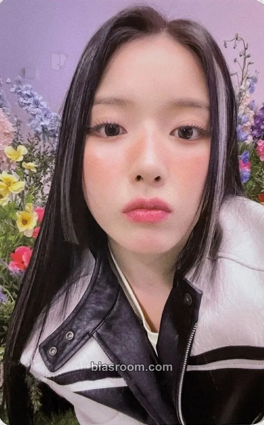 Jiwoo Expérgo Photocard - NMIXX - NMIXX K-pop photocard