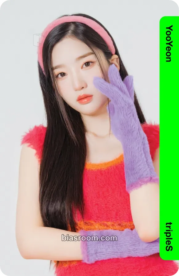 Yooyeon Binary01 First Class Objekts Photocard - tripleS - tripleS K-pop photocard