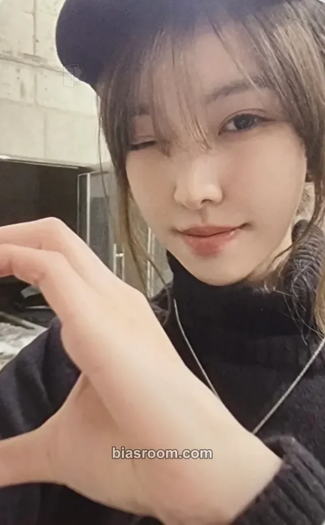 Yuju - Yuju - O Album soundwave fansign