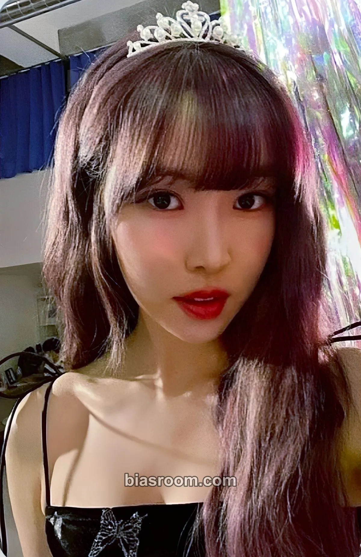 Yuju Yuju 2023 Season’s Greetings Photocard - Yuju K-pop photocard