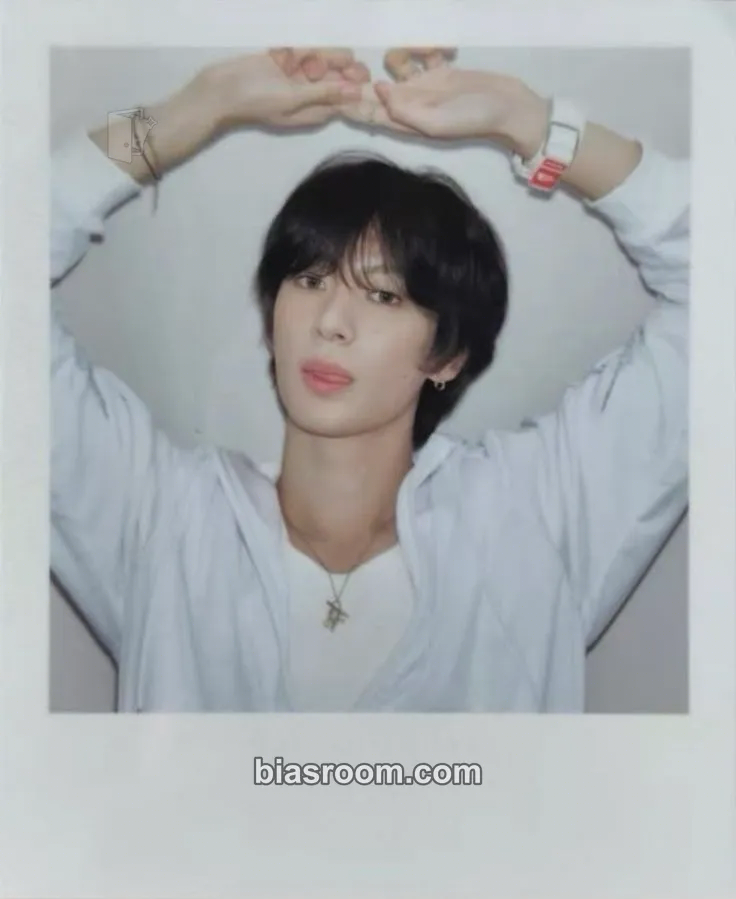 Anton 2026 Season's Greetings Photocard - RIIZE - RIIZE K-pop photocard