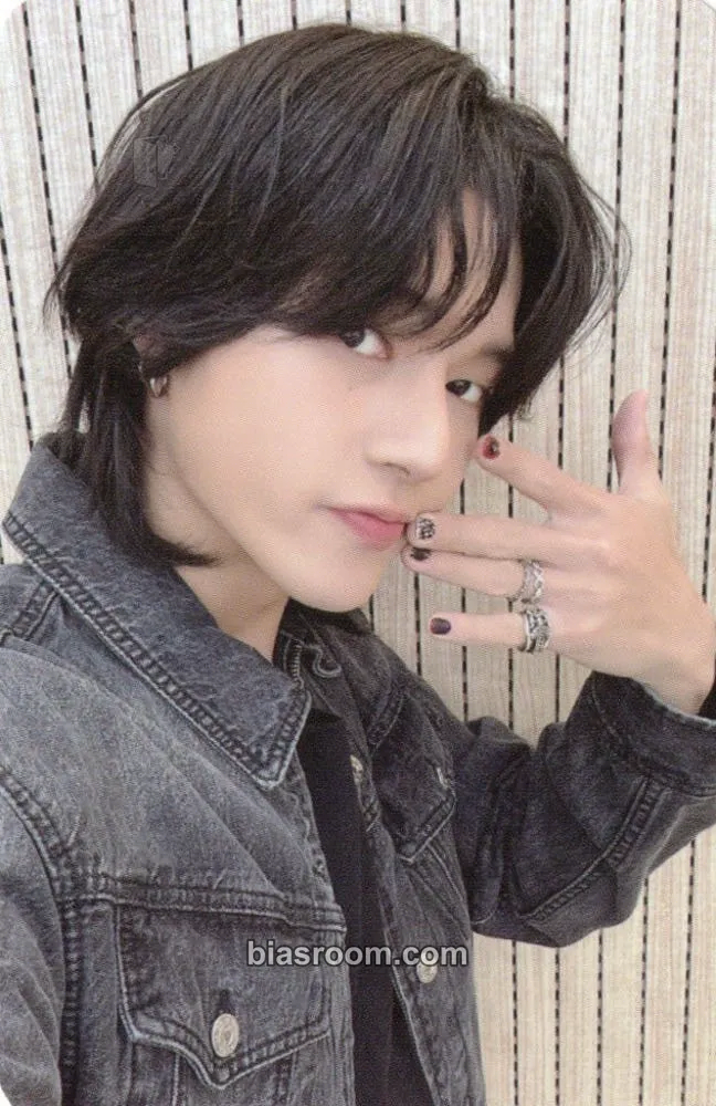 Wooyoung GOLDEN HOUR : Part.2 Photocard - ATEEZ - ATEEZ K-pop photocard