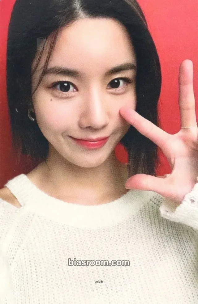 Kwon Eunbi - Kwon Eunbi - Color Album apple music round 1