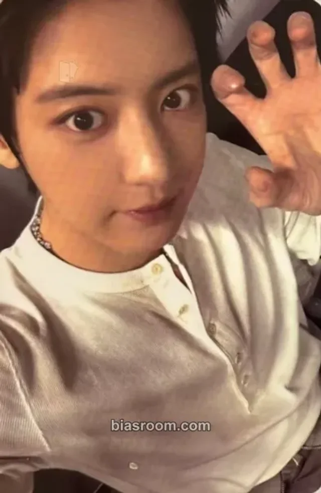 EXO - Chanyeol - EXO POP-UP [REVERXE THE WORLD] Event pop-up store pop-up exclusive purchase benefit 100k won