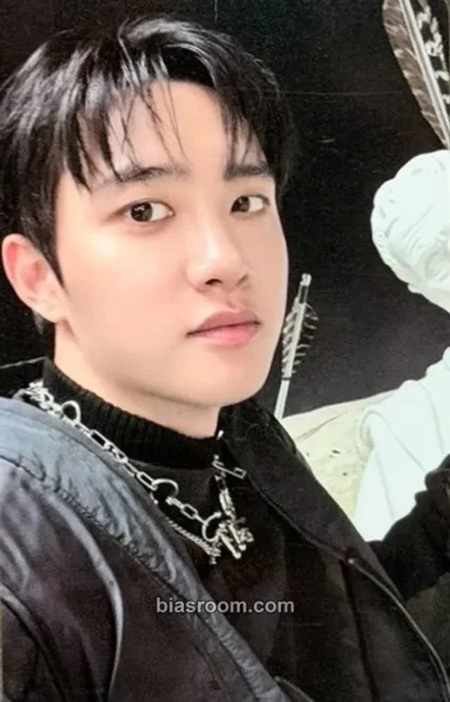 EXO - D.O. - EXO POP-UP [REVERXE THE WORLD] Event pop-up store pop-up exclusive purchase benefit 100k won