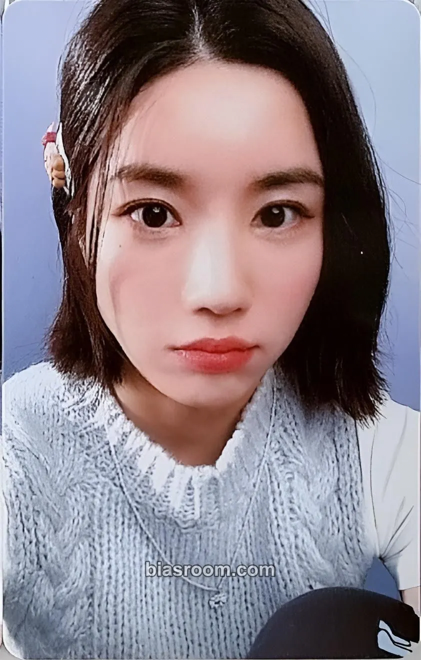 Kwon Eunbi Color Photocard - Kwon Eunbi K-pop photocard