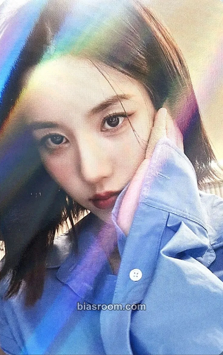 Kwon Eunbi Color Photocard - Kwon Eunbi K-pop photocard