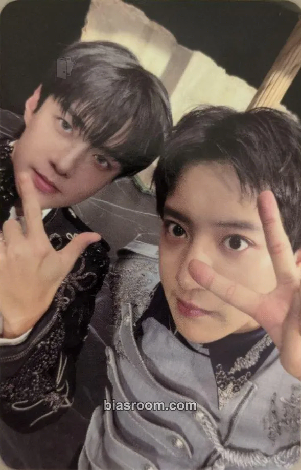 REVERXE Photocard - EXO - EXO K-pop photocard
