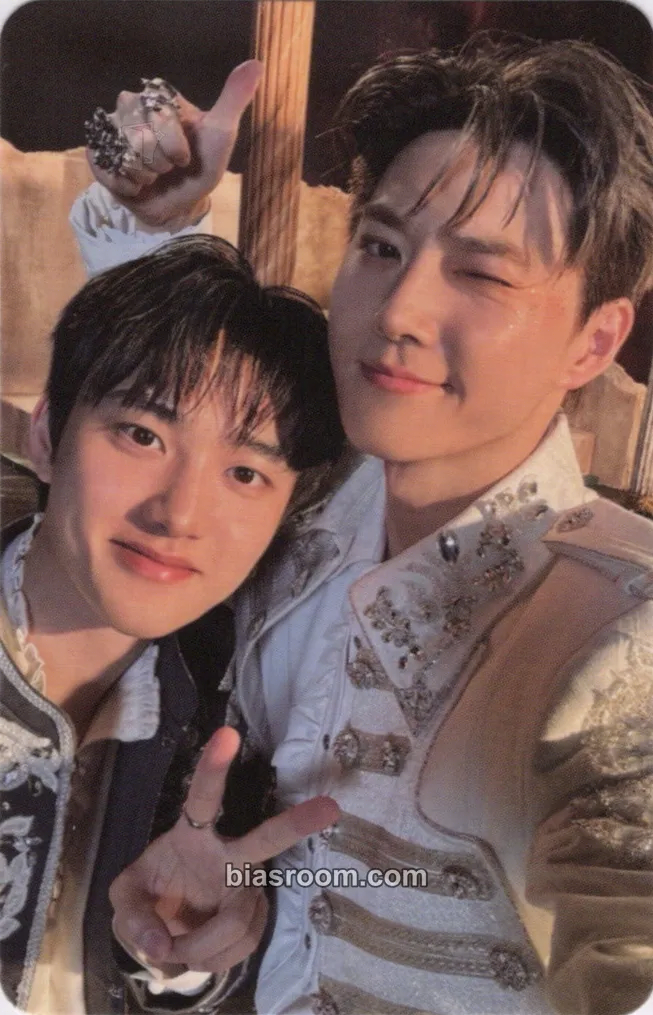 REVERXE Photocard - EXO - EXO K-pop photocard