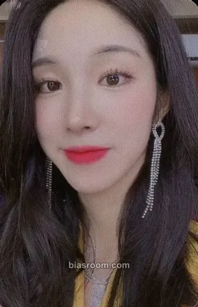 LABOUM - ZN - Two of Us Album album photocard
