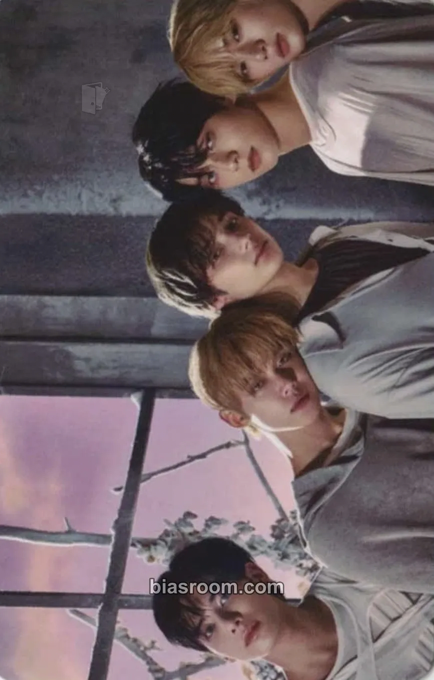 The Star Chapter: Sanctuary Photocard - TOMORROW X TOGETHER - TOMORROW X TOGETHER K-pop photocard
