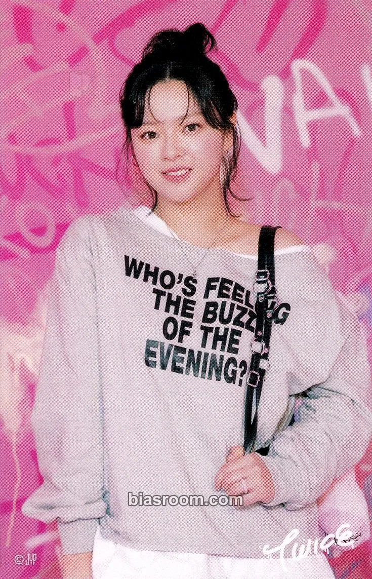 Jeongyeon TWICE 6th World Tour THIS IS FOR Photocard - TWICE - TWICE K-pop photocard