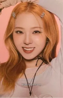 Chaerin Feelin' Hot Photocard - ICHILLIN’ - ICHILLIN’ K-pop photocard