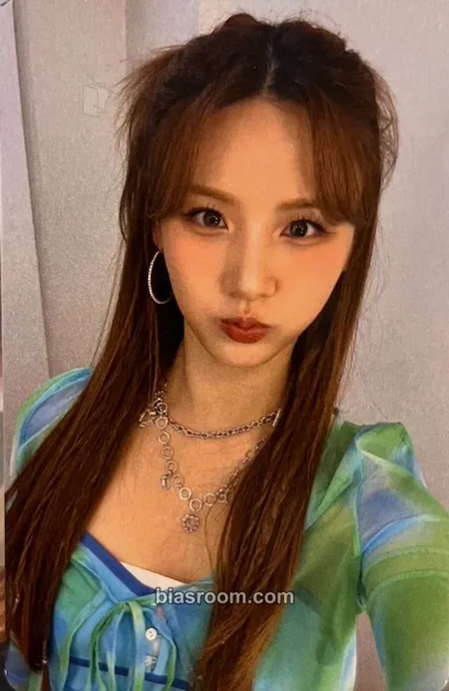 ICHILLIN’ - Jiyoon - 2024 Kpop Breakout Tour Event tour merch