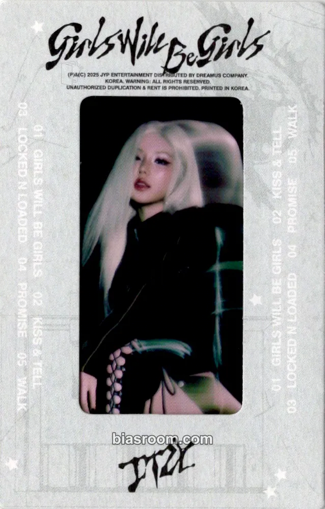Yeji Girls Will Be Girls Photocard - ITZY - ITZY K-pop photocard