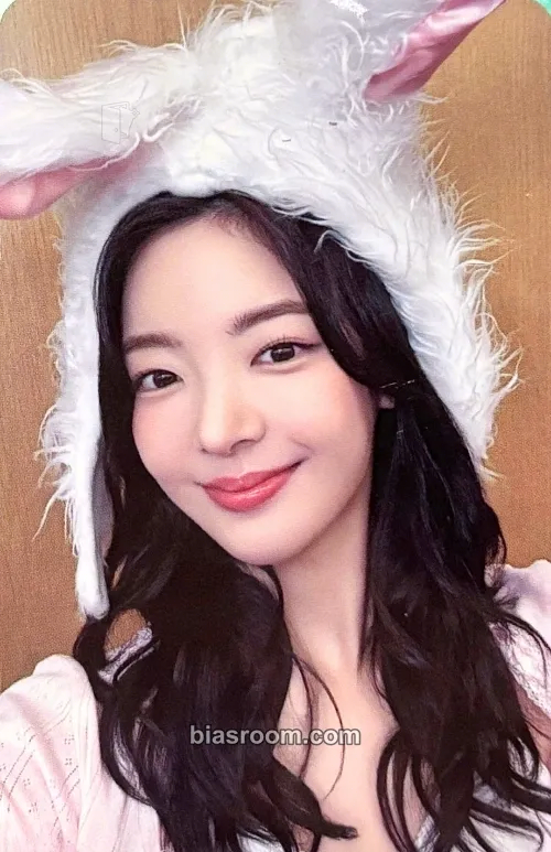 Lia Girls Will Be Girls Photocard - ITZY - ITZY K-pop photocard
