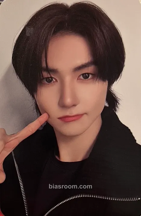 Seungmo WILD & FREE Photocard - AMPERS&ONE - AMPERS&ONE K-pop photocard