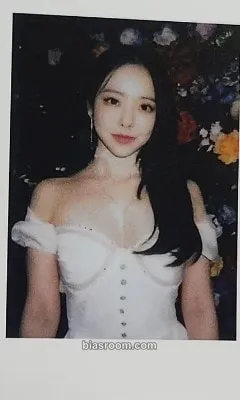 ViVi Flip That Photocard - LOONA - LOONA K-pop photocard