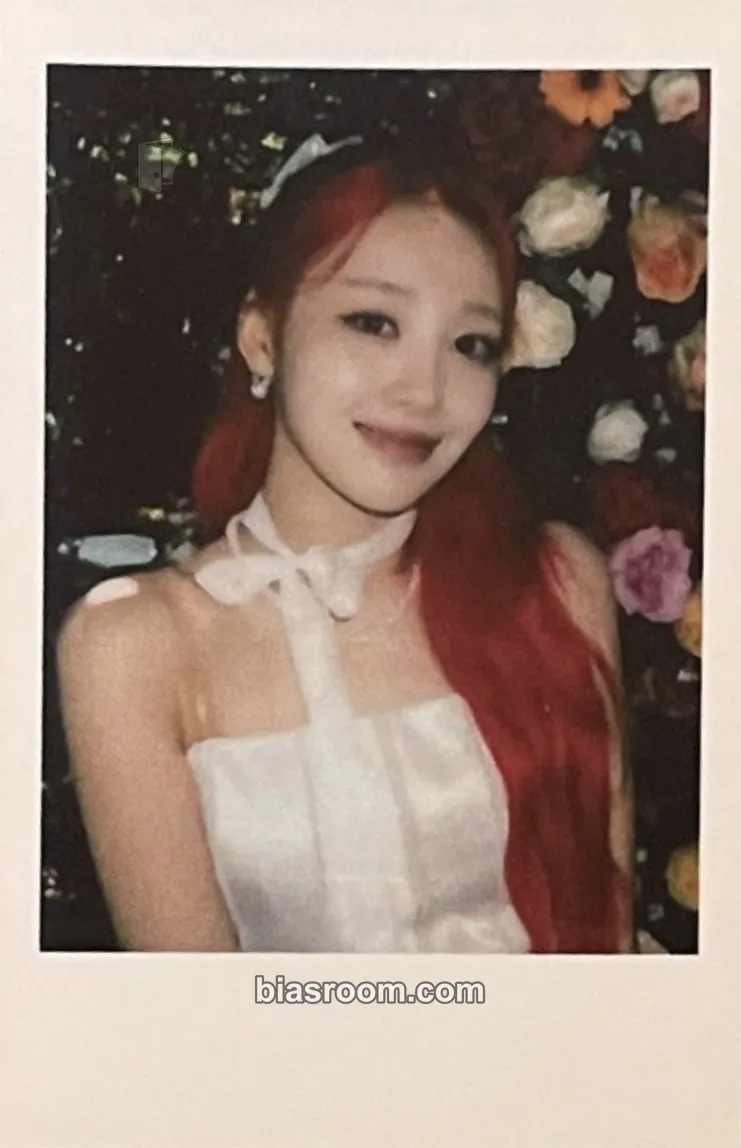 Yves Flip That Photocard - LOONA - LOONA K-pop photocard