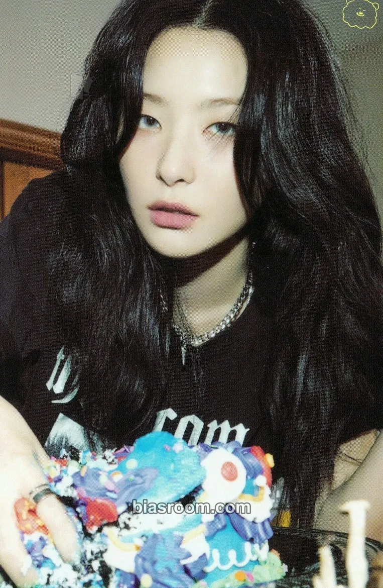 Seulgi The ReVe Festival 2022 – Birthday Photocard - Red Velvet - Red Velvet K-pop photocard