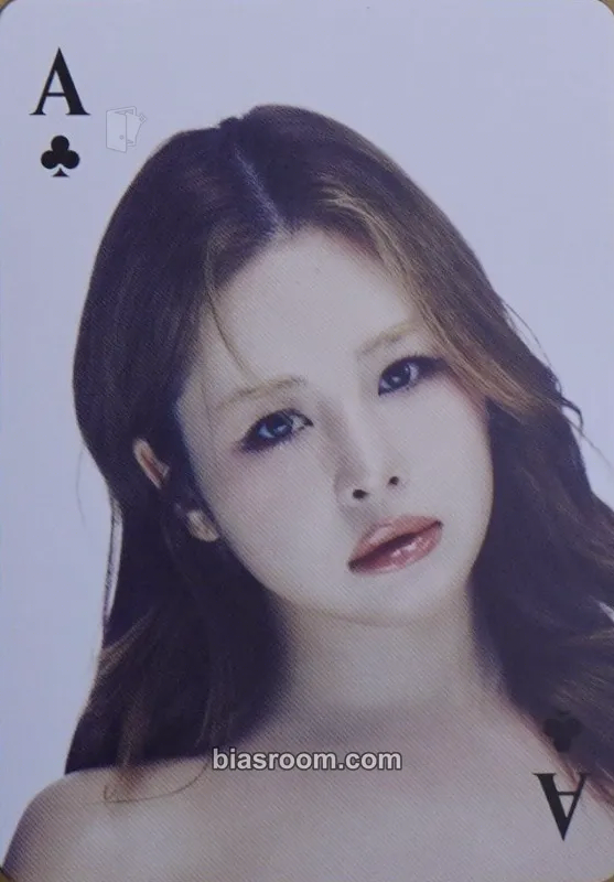 HARVEY 2026 Season’s Greetings Photocard - XG - XG K-pop photocard