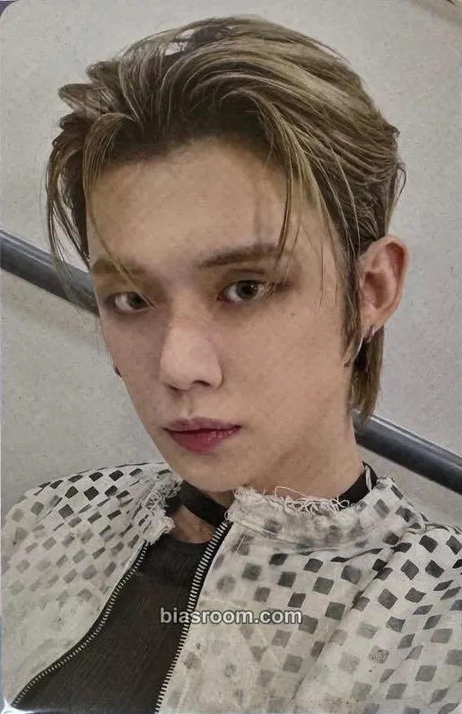 Yeonjun Act: Tomorrow Photocard - TOMORROW X TOGETHER - TOMORROW X TOGETHER K-pop photocard
